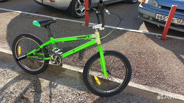Велосипед BMX Stinger Shift