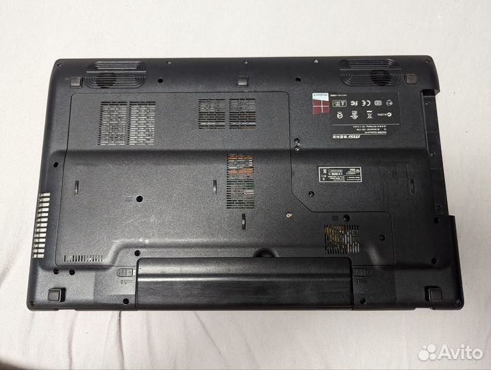 Игровой ноутбук MSI MS-1756
