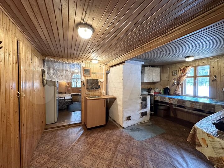 Дача 58,6 м² на участке 9 сот.