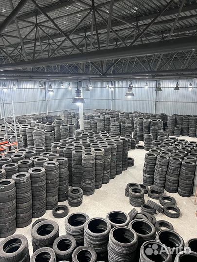 Toyo Observe GIZ2 215/55 R17 94Q