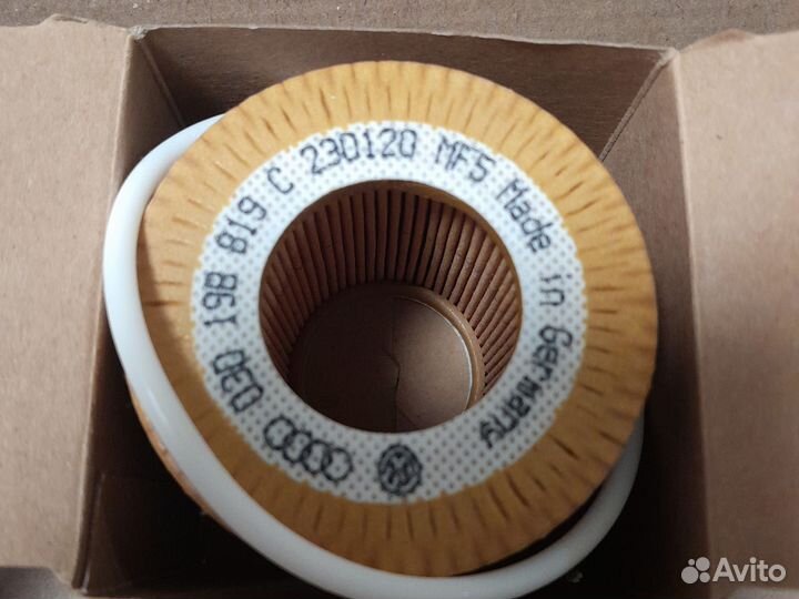 Оригинальный масляный фильтр VAG 03D198819C