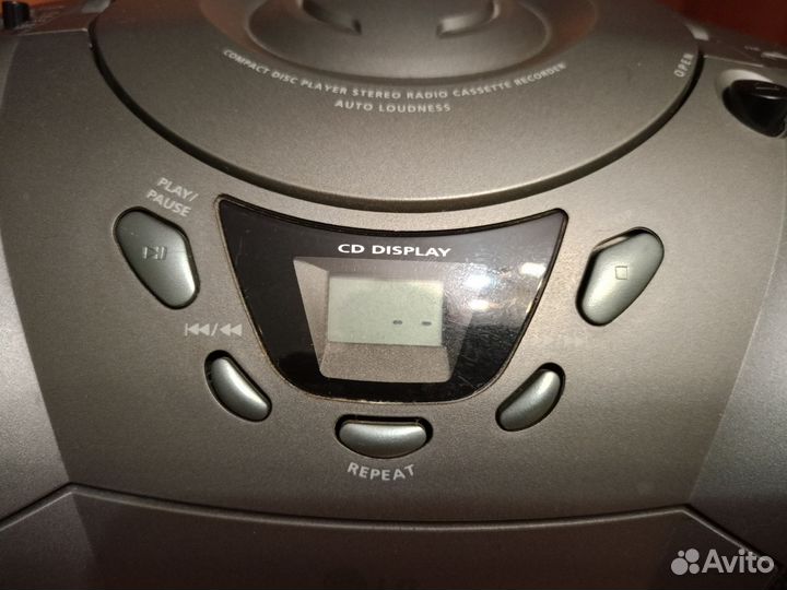 Магнитофон бумбокс LG