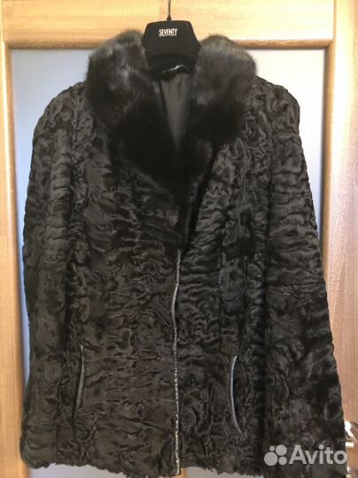 Шуба натуральная, отделка норка