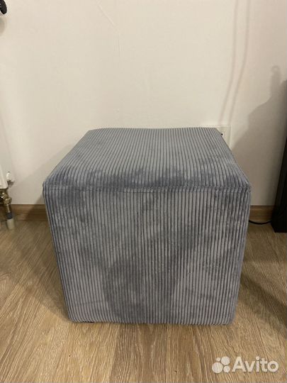 Пуфик в прихожую