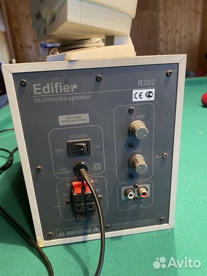 Акустическая система Edifier R202