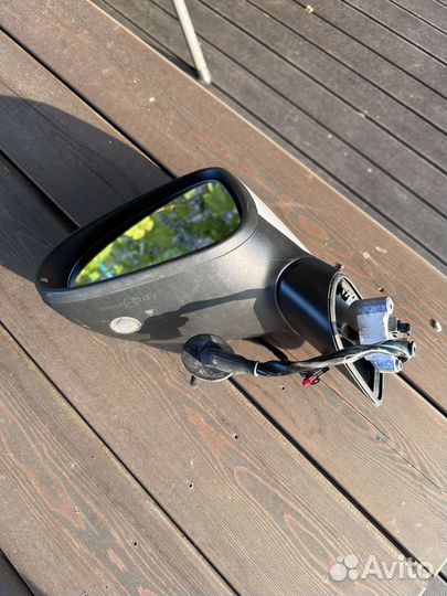 Зеркало левое Volkswagen Touareg NF. 7P6857507A