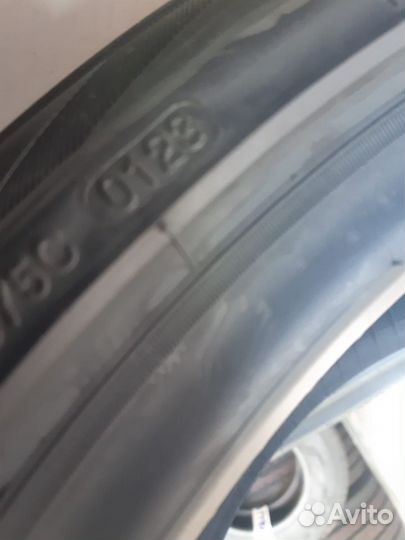 Zeta Alventi 275/35 R19 100Y