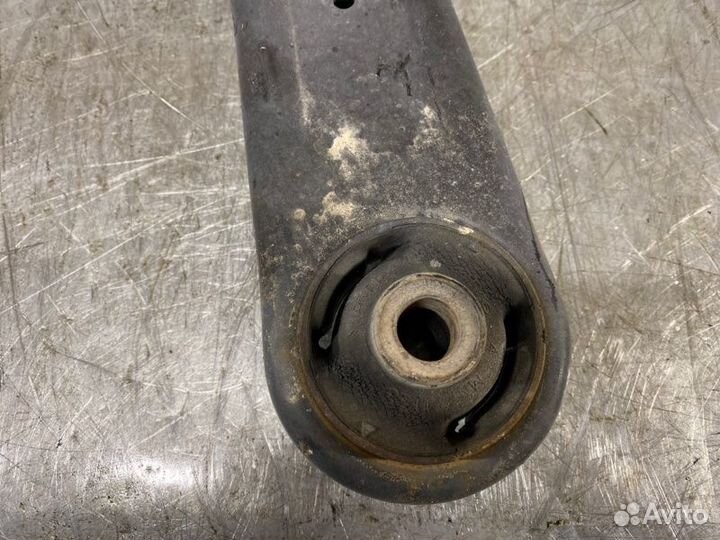 Рычаг подвески передний левый Mitsubishi Lancer X