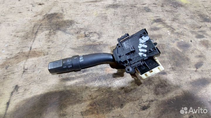 Переключатель поворотов Geely Emgrand EC7