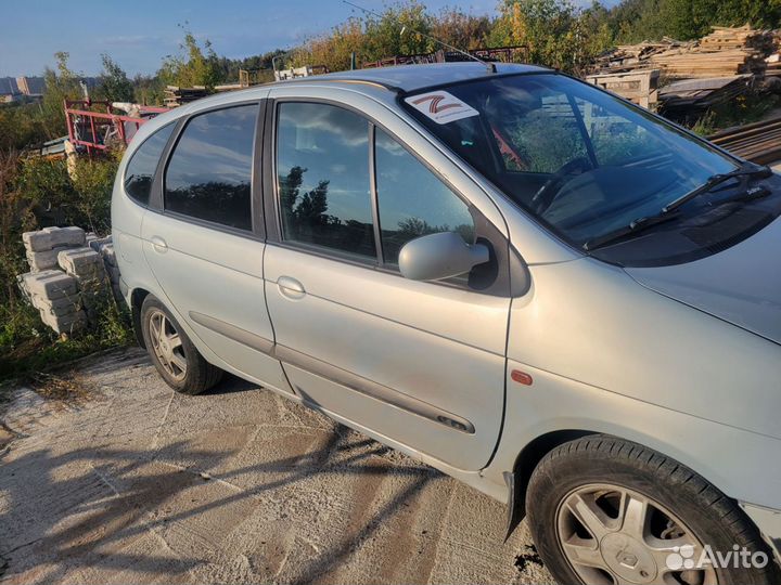 Renault Scenic 1.6 МТ, 2002, 380 000 км