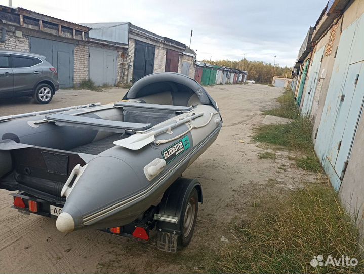 Лодка Gladiator E380 PRO нднд