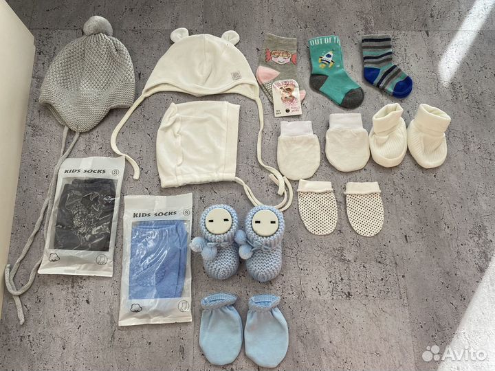 Шапочки и носочки