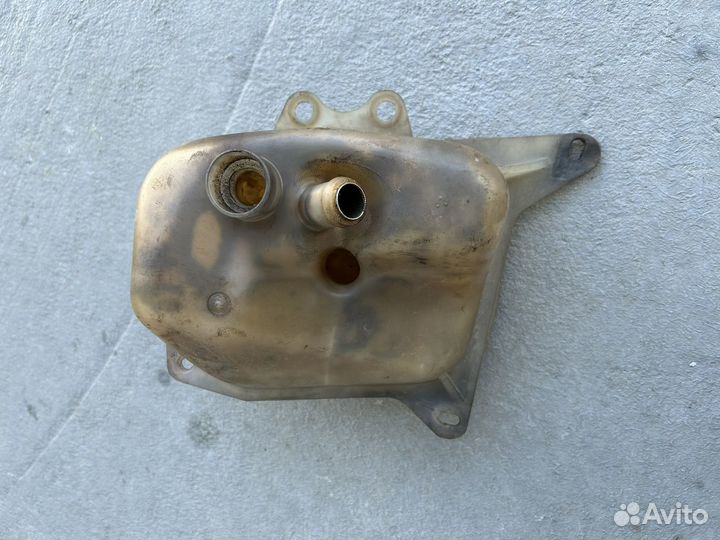 Бачок расширительный Audi 80