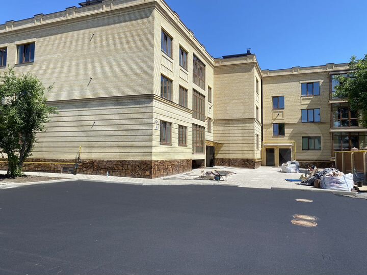 2-к. квартира, 78,1 м², 2/3 эт.