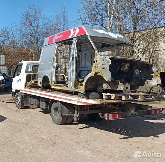 Услуги эвакуатора 24 часа. Любой район