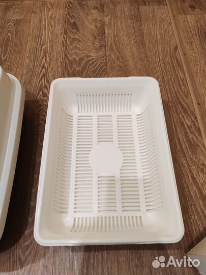 Два кошачьих лотка