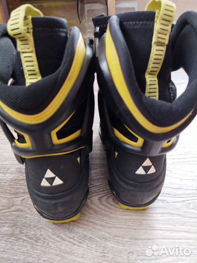 Лыжные ботинки fischer