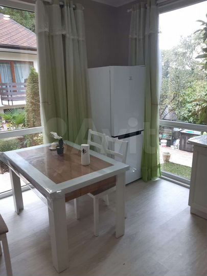 Дом 45 м² на участке 2 сот.