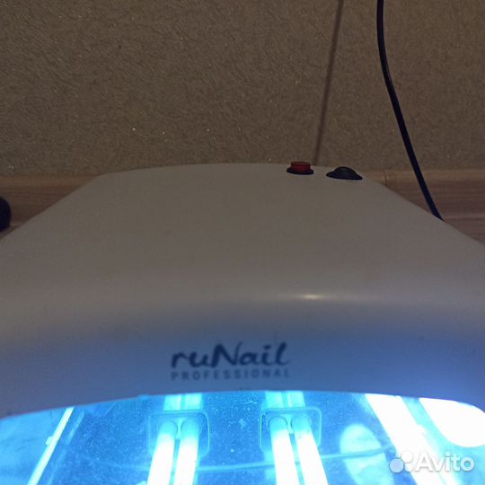 Лампа для ногтей