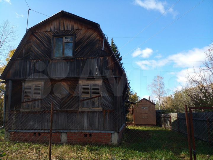 Дом 83,4 м² на участке 6,73 га