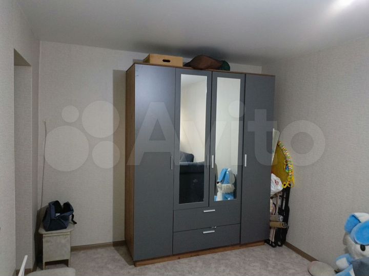 2-к. квартира, 50 м², 6/9 эт.