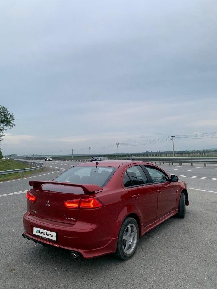 Mitsubishi Lancer: фото владельца