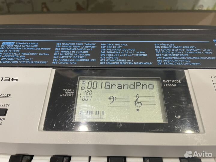 Синтезатор casio lk 136