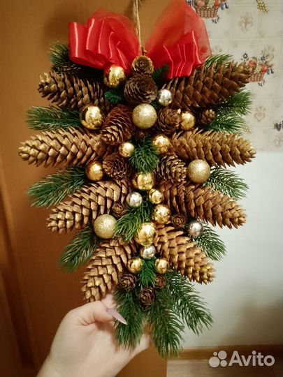 Новогодний венок на дверь