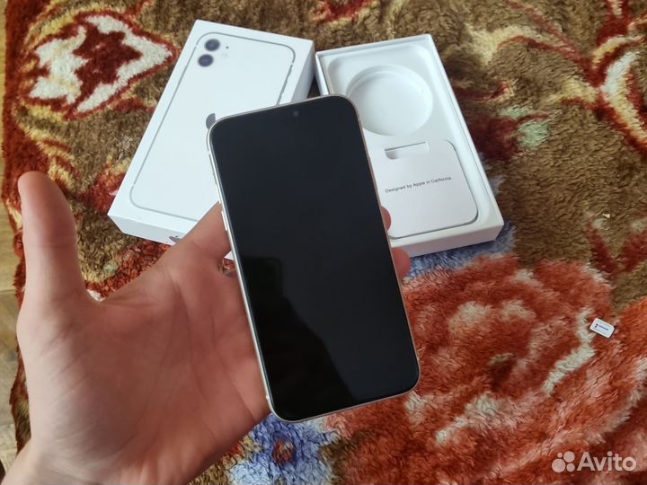 iPhone 11, 128 ГБ