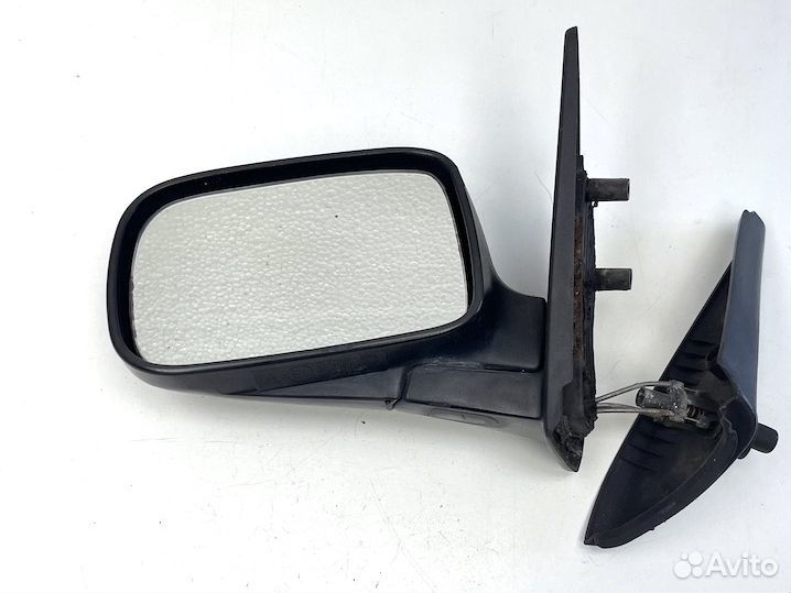 Зеркало левое Шкода Фелиция 1996г 1.3л 40кВт