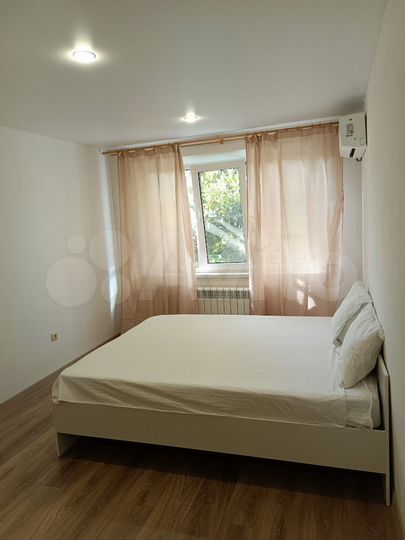 Комната 18 м² в 3-к., 1/5 эт.