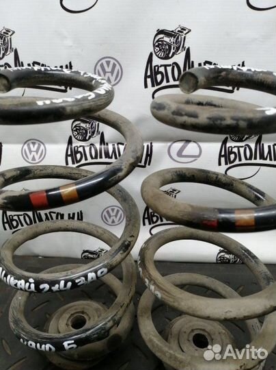 Пружина задняя Nissan Qashqai MR20 2011