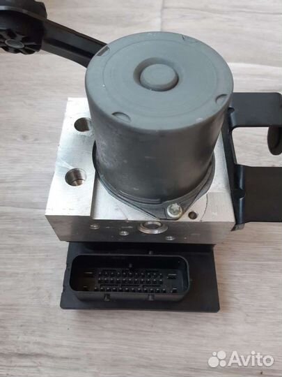 Блок ABS DSC BMW E60 E61 E63 E64