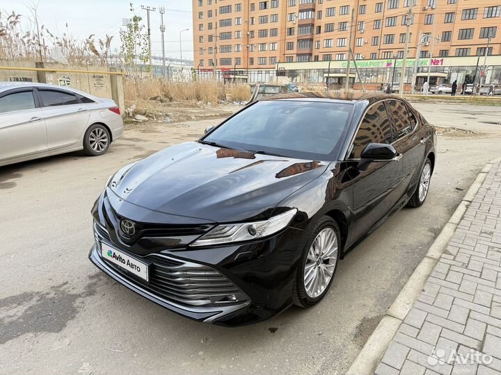 Toyota Camry 2.5 AT, 2020, 130 000 км