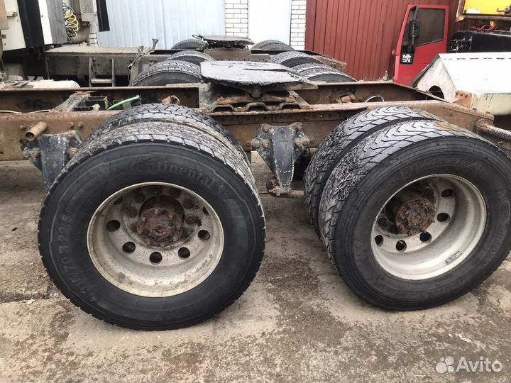 Freightliner CL120064ST, 2003