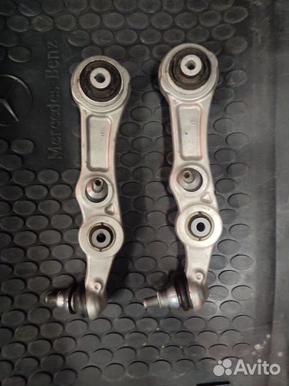 Автомобильные запчасти mercedes