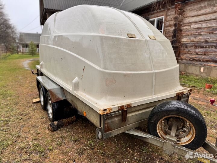 Прицеп легковой двухосный с пластиковой крышкой
