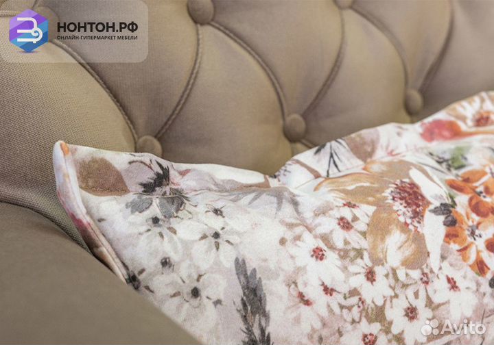 Кресло Ирис коричнево-бежевое / коричневые цветы