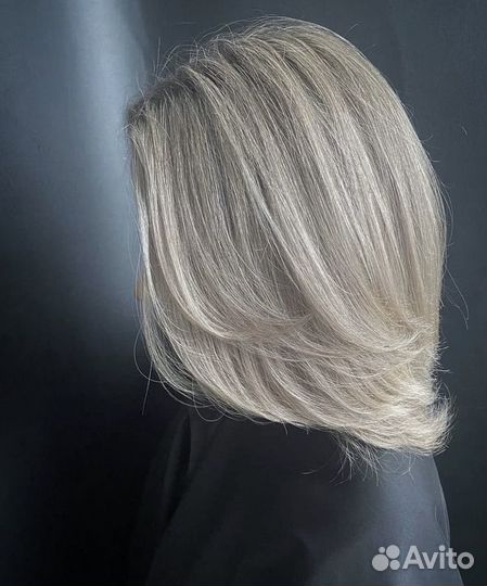 Окрашивание волос. Парикмахер. Стилист Колорист