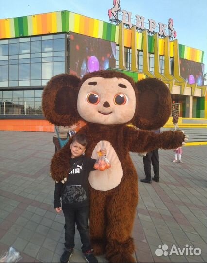 Ростовые куклы Чебурашка и Мишка