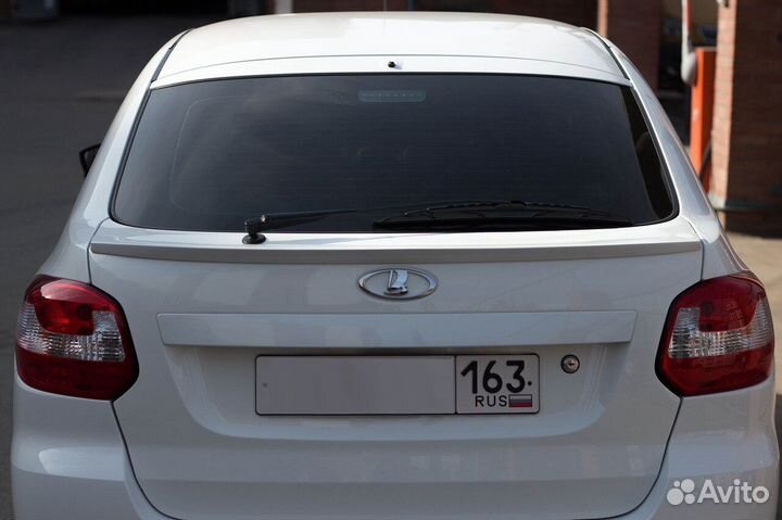 Лип-спойлер нижний на LADA Granta лифтбек