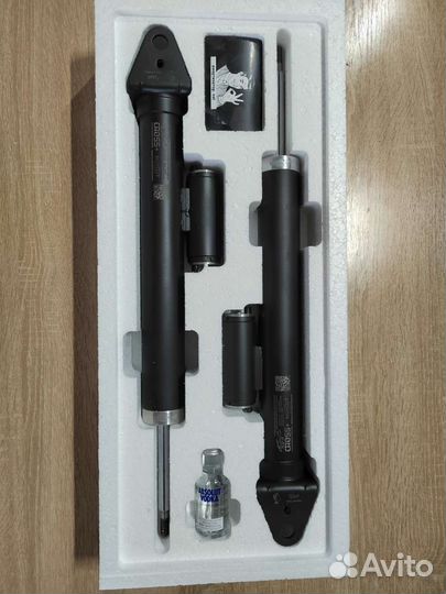 Пневмобаллон Mercedes W212, W218 задний