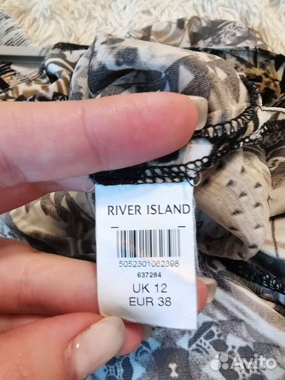 River island платье