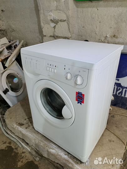 Стиральная машина indesit 5кг