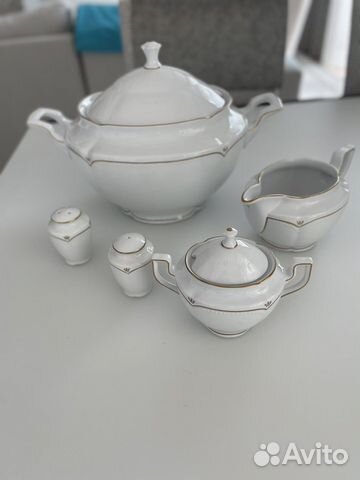 Супница фарфор Германия Graf von Hennebrg