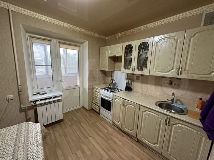 2-к. квартира, 54 м², 1/5 эт.