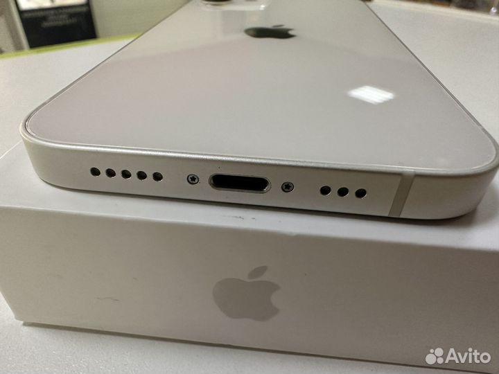 iPhone 12, 64 ГБ