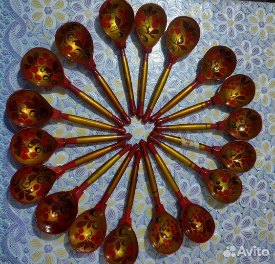 Деревянные ложки хохлома