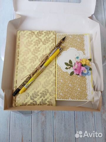 Подарочный набор учителю: блокнот и шоколадница