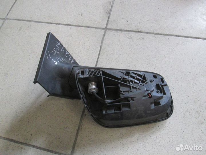 Зеркало правое электрическое для Toyota Yaris II (2005—2009) 1.3 MT (86 л.с.) — седан